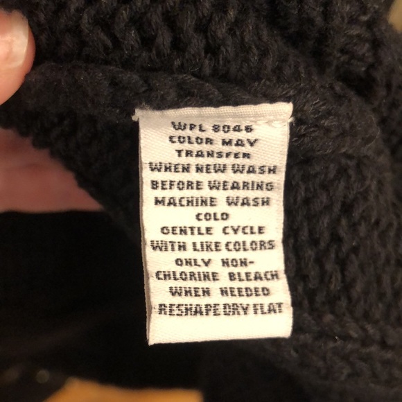 Style & Co Hooded Sweater with front Buckles - Picture 7 of 10